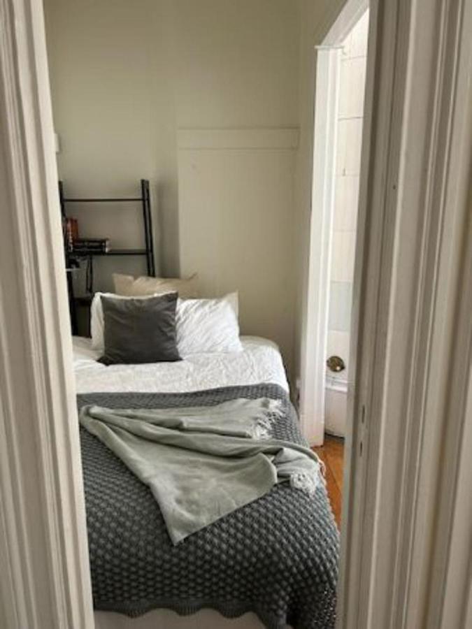 Stockholm Loft Haven 3 Beds In A 1- Bedroom Gem - 917 Ngoại thất bức ảnh